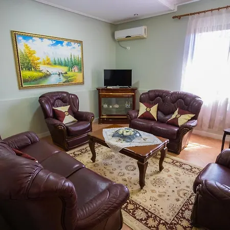 Aulona Hébergement de vacances Vlorë