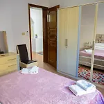 Aulona *
