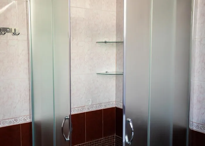 Aulona Holiday home *